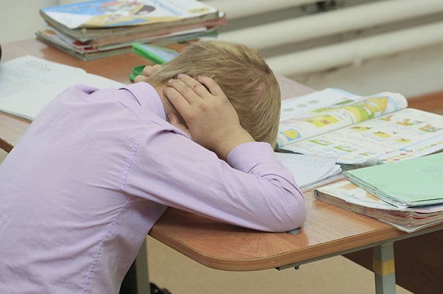 Эпидситуация в школах Петербурга спокойная – Смольный