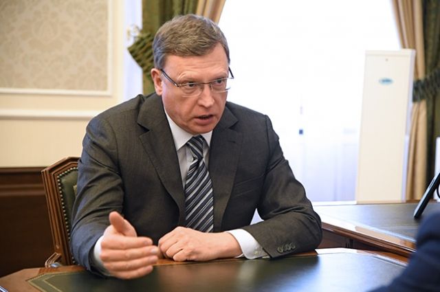 Губернатор Александр Бурков в прямом эфире ответит на вопросы омичей