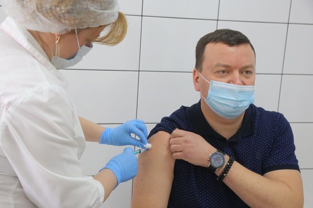 ОЭМК организует вакцинацию сотрудников от коронавирусной инфекции