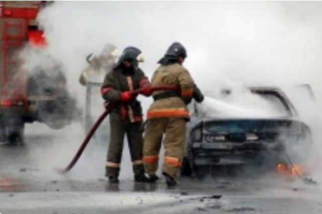 20 января произошли возгорания автобуса в Сызрани и легковушки в Тольятти
