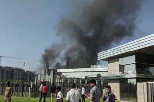 В Индии горит завод одного из крупнейших в мире производителей COVID-вакцин.