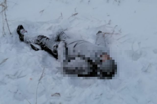 Оренбургские пограничники нашли тело замерзшего мигранта, пытавшегося незаконно попасть на территорию России.