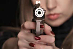 Удостоверение владельца и страховка: в Раде хотят урегулировать оборот оружия
