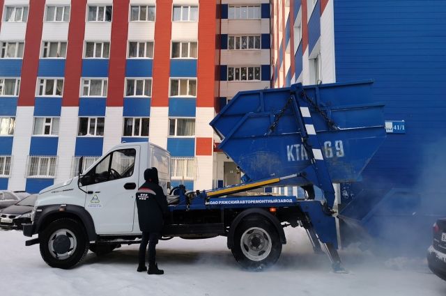 В Сургуте временно установят 70 дополнительных контейнеров для мусора