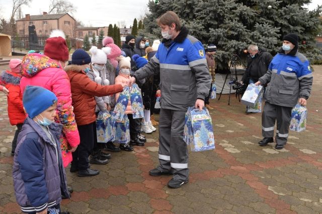 Время рождественского чуда. Газовики навестили воскресные школы Ставрополья
