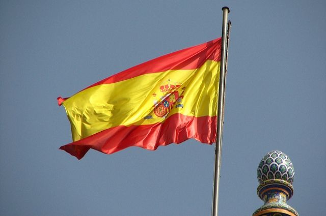 Глава Генштаба ВС Испании уволился из-за дискуссии о его прививке