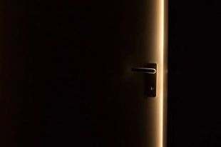Судебные приставы уговорили женщину изменить решение.
