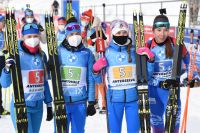 Российская команда, выигравшая женскую эстафету в Антхольце.