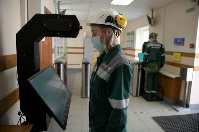 Пермский «УРАЛХИМ» направил 35 млн руб. на защиту работников от COVID