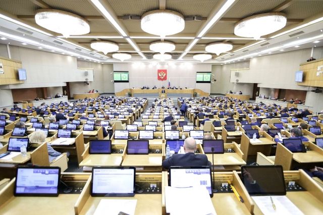 Госдума приняла закон о штрафах за пропаганду «веселящего газа»