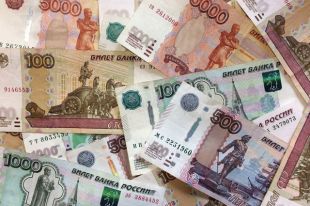 Главного бухгалтера муниципального учреждения «Городской центр наружной рекламы» обвиняют в хищении почти двух миллионов рублей. Эти средства женщина перечислила на свой счет за 2018—2020 годы.