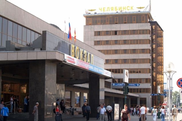 На Привокзальной площади в Челябинске вернут остановку к главному входу