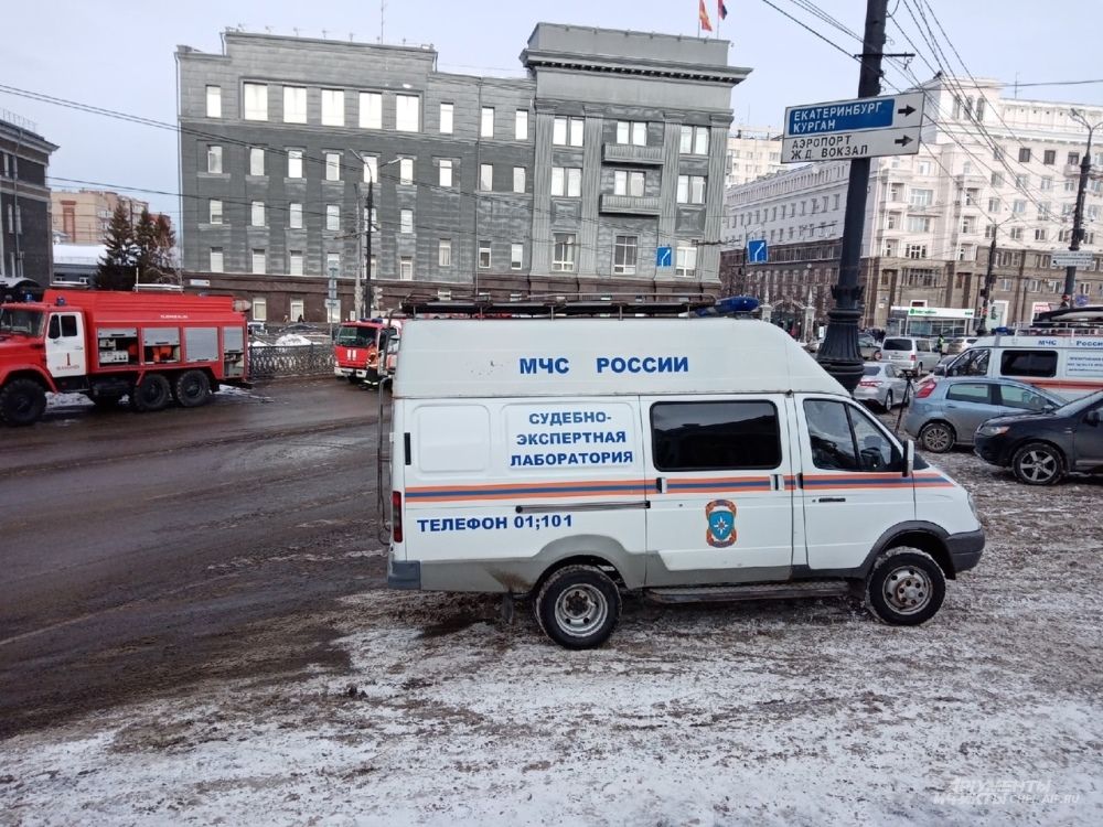 Специалистам предстоит установить, что стало причиной взрыва.