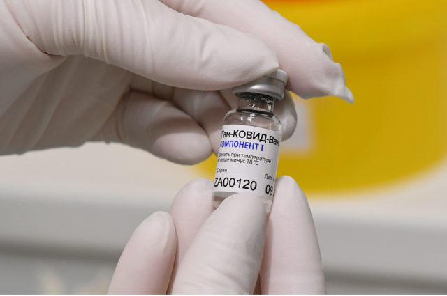 В ЯНАО начинается массовая вакцинация населения против коронавируса