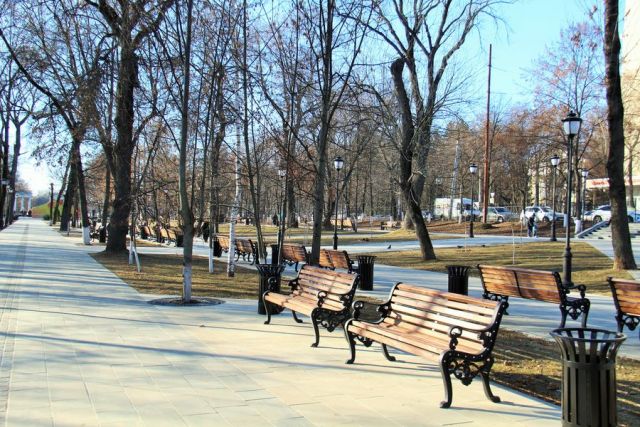 В центре Орла 31 декабря закроют каток и парки