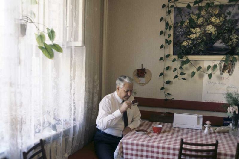 Борис Ельцин у себя дома, 1991 год.