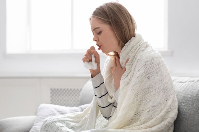 15 продуктов, которые лучше не есть во время простуды