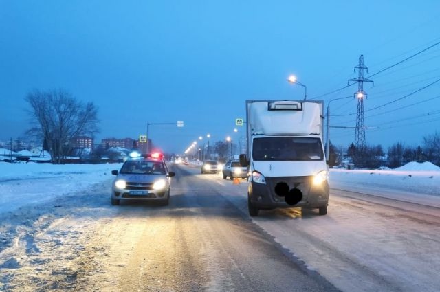 ГАЗель сбила 10-летнего мальчика на пешеходном переходе в Новосибирске