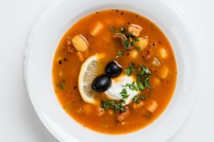 Солянка с индейкой: рецепт вкусного и сытного супа