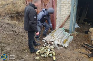СБУ обнаружила вблизи линии разграничения схрон с боеприпасами