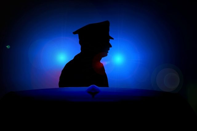 В Орске полиция ищет скрывшегося с места ДТП водителя