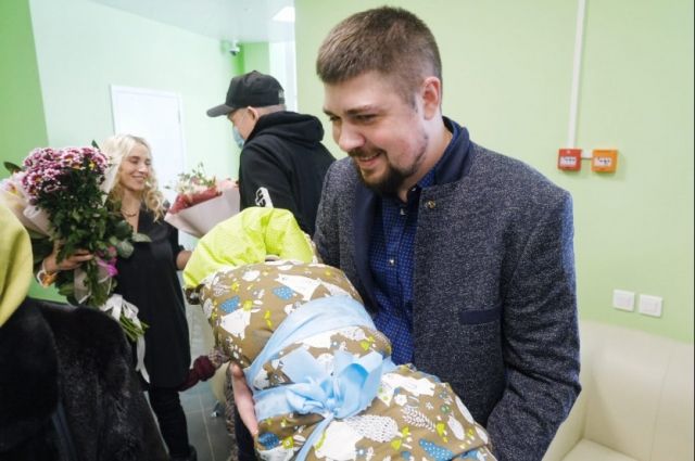 За 5 дней работы перинатального центра в Новосибирске родились 38 детей