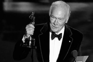 Умер Кристофер Пламмер, сыгравшей в фильме «Звуки музыки»
