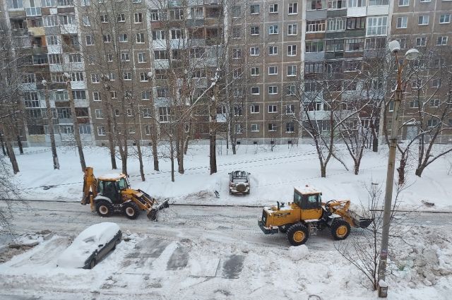 Прокуратура нашла более 30 нарушений в организации уборки снега в Иркутске