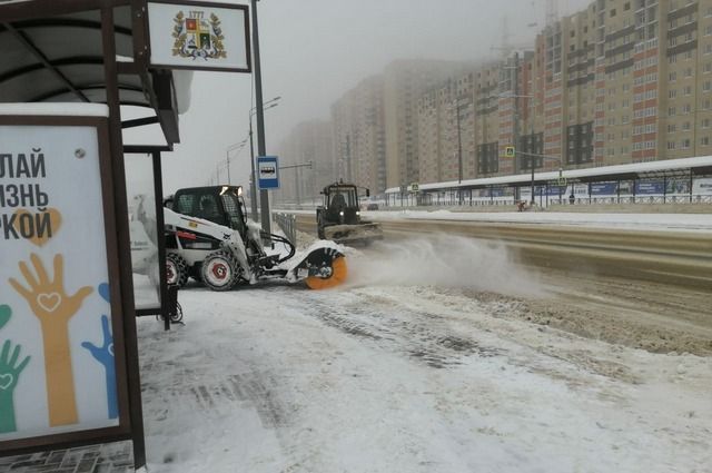 Коммунальщики Ставрополя за выходные расчистили от снега 230 км дорог