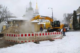 В Киеве прорвало теплосеть: 86 домов остались без отопления и горячей воды
