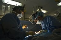 Тюменские хирурги помогли пациенту с раком легкого