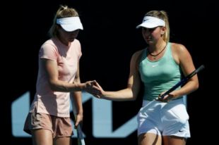 Костюк проиграла в стартовом матче парного разряда Australian Open.