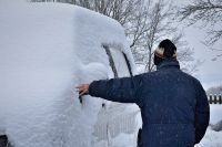 Погода зимой заставляет автомобилистов делится лайфхаками.