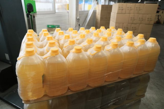 В Омске снизилась средняя стоимость подсолнечного масла