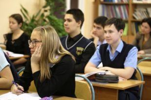 Стало известно, когда в Киеве откроют школы и детсады