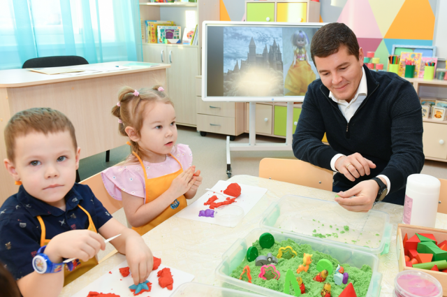 Губернатор Дмитрий Артюхов открыл новый детский сад в Салехарде