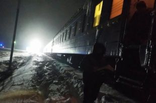 В Житомирской области загорелся пассажирский поезд.