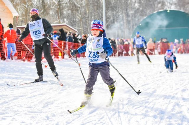 В Новомосковске 13 февраля прошел лыжный забег