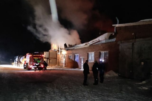 Пожар площадью 600 квадратных метров локализован в Воткинском районе