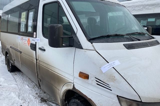 В Перми приставы арестовали автобус у перевозчика за долг перед пассажирами