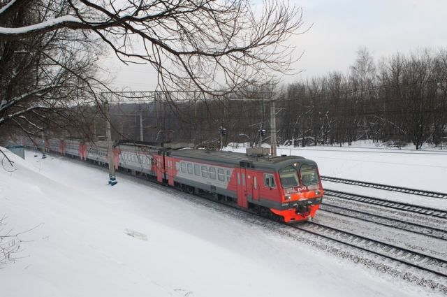 Расписание пригородных поездов в Смоленской области поменяется в праздники