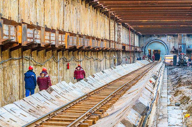 Когда планируют открыть станцию метро «новомосковская»?