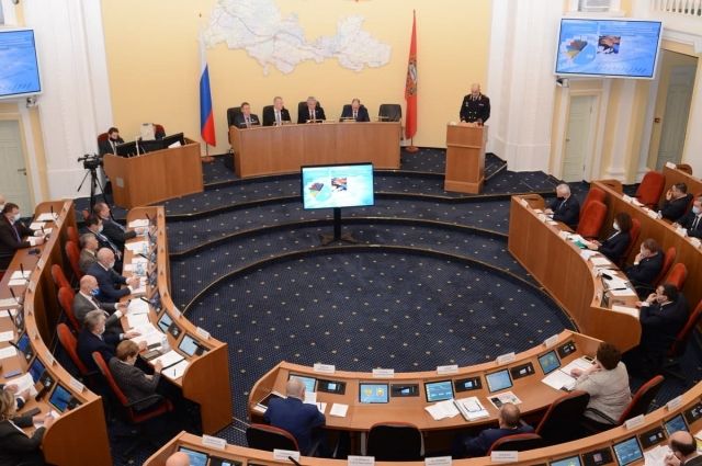 Алексей Кампф назвал проблемы борьбы с преступностью в Оренбуржье