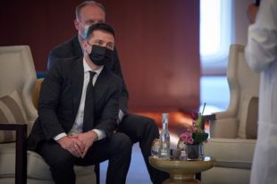 В Украине нужно принять закон о защите прав нацменьшинств, - Зеленский