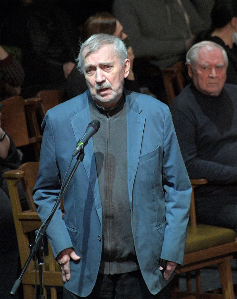 Актер Евгений Киндинов.