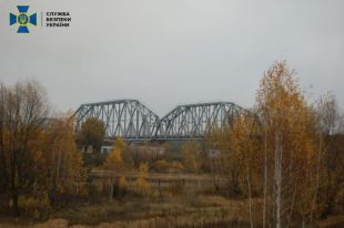 СБУ разоблачила хищение госсредств на ремонте железнодорожного моста