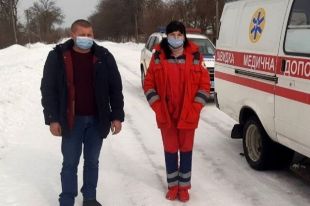В Черкасской области мужчина набросился на медиков «скорой помощи»