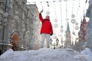 Мороз и солнце на Никольской улице. Московской архитектурой можно любоваться бесконечно.