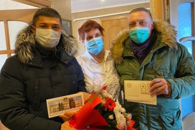 В Брянске поздравили родителей героев России