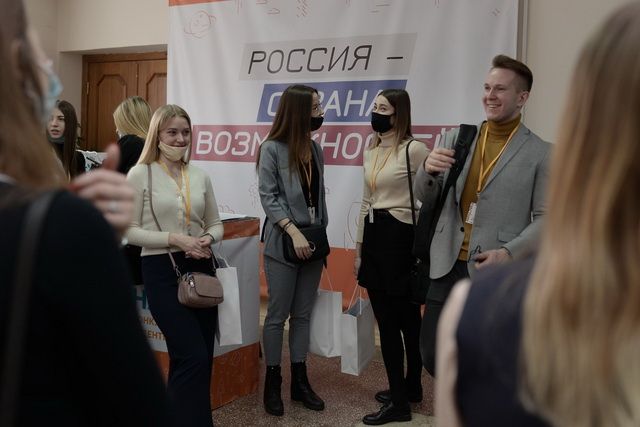Две камчатские студентки вышли в полуфинал «Учитель будущего. Студенты»